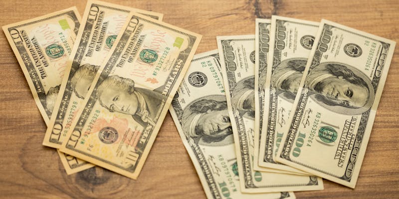 A Simple Guide to Tax Rates, Effective Tax Rates, and Tax Brackets